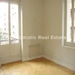 Rent 4 bedroom apartment of 420 m² in Madrid