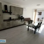 Rent 3 bedroom apartment of 65 m² in Colico