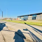 te huur: 3000 m² grond op commerciële ligging!