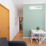 Rent 1 bedroom apartment in Lisbon