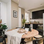 Appartement de 73 m² avec 4 chambre(s) en location à Paris