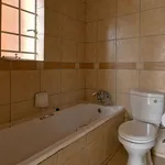 Rent 2 bedroom apartment in Randburg