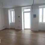 Rent 2 bedroom apartment of 60 m² in Milan