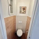 Pronajměte si pokoj o rozloze 130 m² v Prague