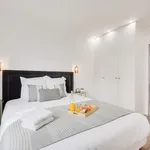 Appartement de 100 m² avec 1 chambre(s) en location à Paris