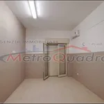 Rent 1 bedroom apartment of 600 m² in Canicattì