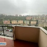 Rent 3 bedroom apartment of 85 m² in Genoa