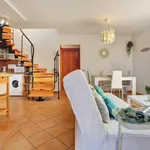 Rent 3 bedroom house of 171 m² in Lajares