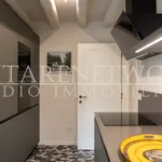 Rent 4 bedroom apartment of 91 m² in Padua