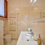 Rent 2 bedroom apartment of 50 m² in Bardolino