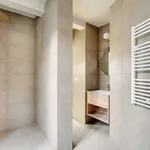 Rent 2 bedroom apartment of 49 m² in paris