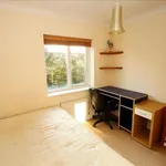 Rent 3 bedroom flat in East Of England