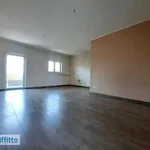 Rent 4 bedroom apartment of 99 m² in Bari