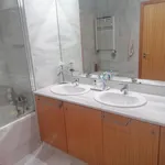 Rent 4 bedroom apartment in Porto