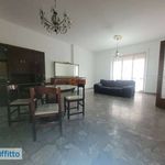 Affitto 4 camera appartamento di 150 m² in Chieti