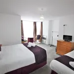 Rent 3 bedroom apartment in North Devon