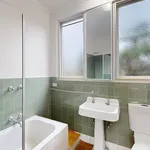 Rent 2 bedroom apartment in St Kilda East