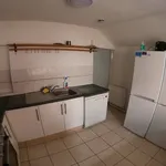 Rent 7 bedroom flat in East Midlands