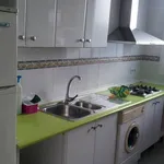 Rent 4 bedroom apartment in Seville