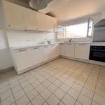 Appartement de 132 m² avec 4 chambre(s) en location à EN PROVENCE