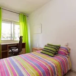 Rent a room of 78 m² in granada