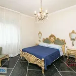 Rent 3 bedroom apartment of 123 m² in Genoa