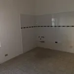 Affitto 5 camera appartamento di 195 m² in Savona