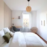 Rent a room of 88 m² in Lille