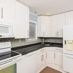 Rent 3 bedroom apartment in Plainview