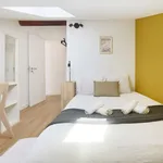 Rent a room in lisbon