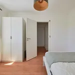 Rent 4 bedroom apartment in Lisbon