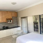 Rent 1 bedroom apartment of 25 m² in Bedfordview