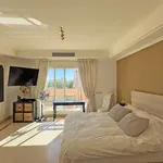 Alquilo 3 dormitorio apartamento de 250 m² en Marbella