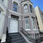 Rent 2 bedroom flat in Isle Of Man