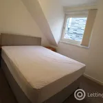 Rent 2 bedroom flat in Olney