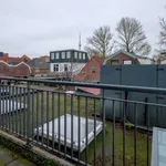 Huur 3 slaapkamer appartement van 100 m² in Russische buurt