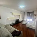 Rent 5 bedroom house of 200 m² in Syracuse