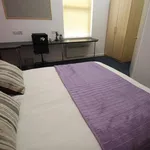 Rent 8 bedroom house in Plymouth