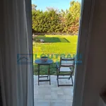 Rent 4 bedroom house of 198 m² in Ισθμός