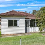 Rent 3 bedroom house in Blacktown