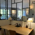 Rent 3 bedroom apartment of 131 m² in Paris