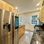 Rent 3 bedroom house in Queens