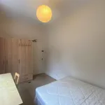 Rent 3 bedroom flat in Scotland