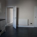 Rent 3 bedroom house in East Midlands