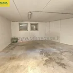 Affitto 2 camera appartamento di 87 m² in Fumane