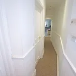 Rent 2 bedroom flat in Cardiff