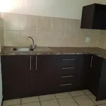 Rent 1 bedroom apartment in Roodepoort