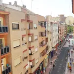 Rent a room of 90 m² in Zaragoza