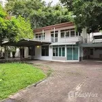 Rent 1 bedroom house of 300 m² in Bangkok