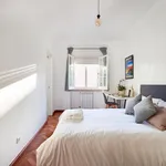 Rent 7 bedroom apartment in Lisbon